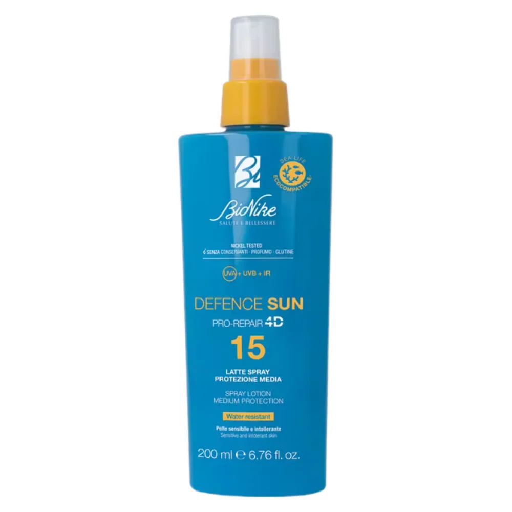 Bionike Defence Sun Latte Spray Water Resistant Spf15 Protezione Solare Media 200ml